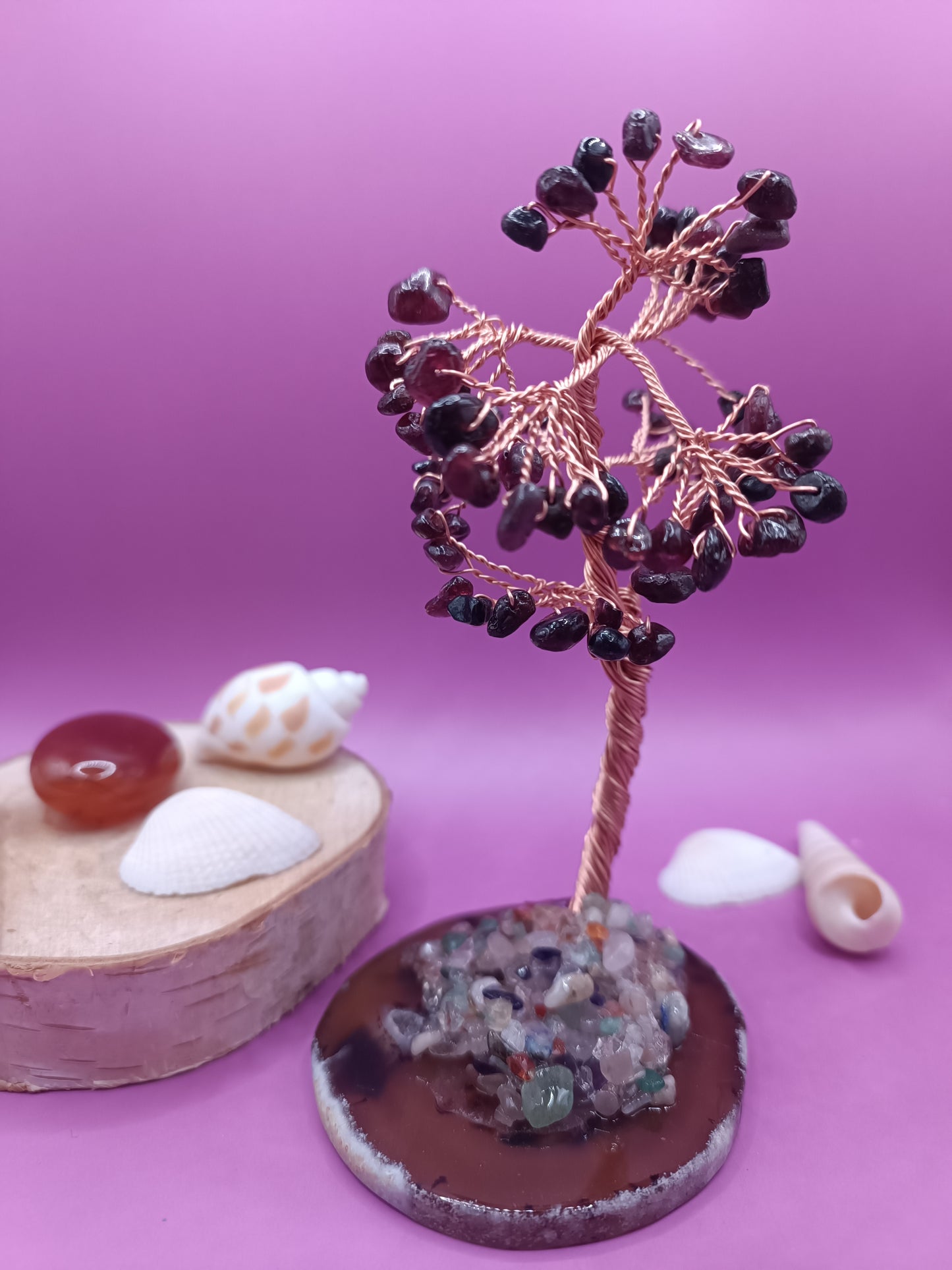 Arbre du bonheur - Grenat sur agate