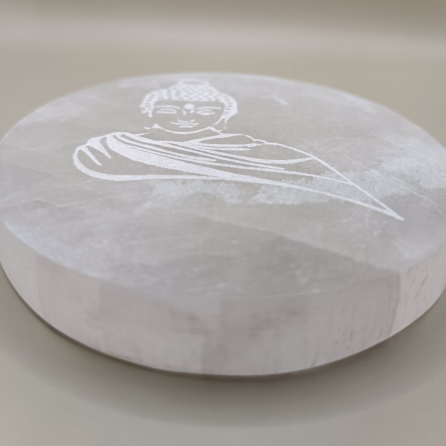 Plaque de sélénite - Bouddha