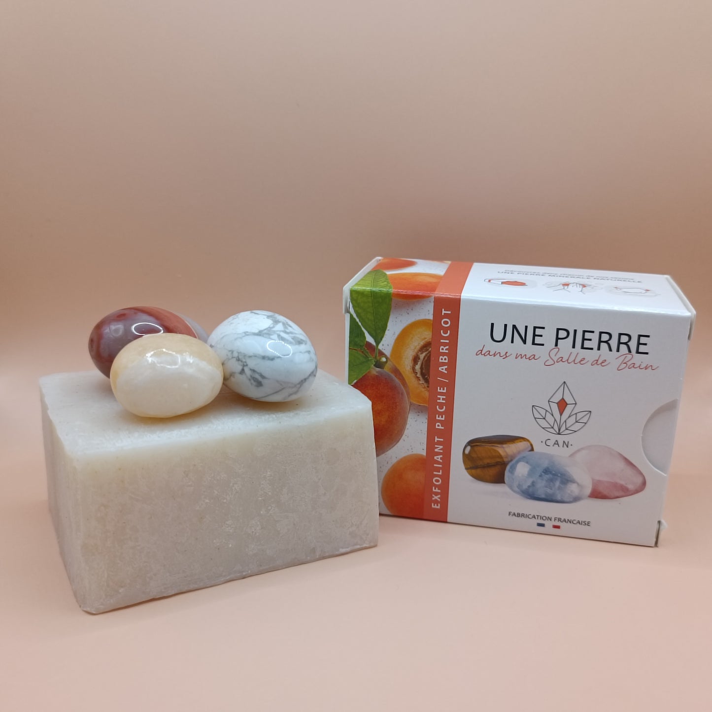 Savon à la pêche et à l'abricot