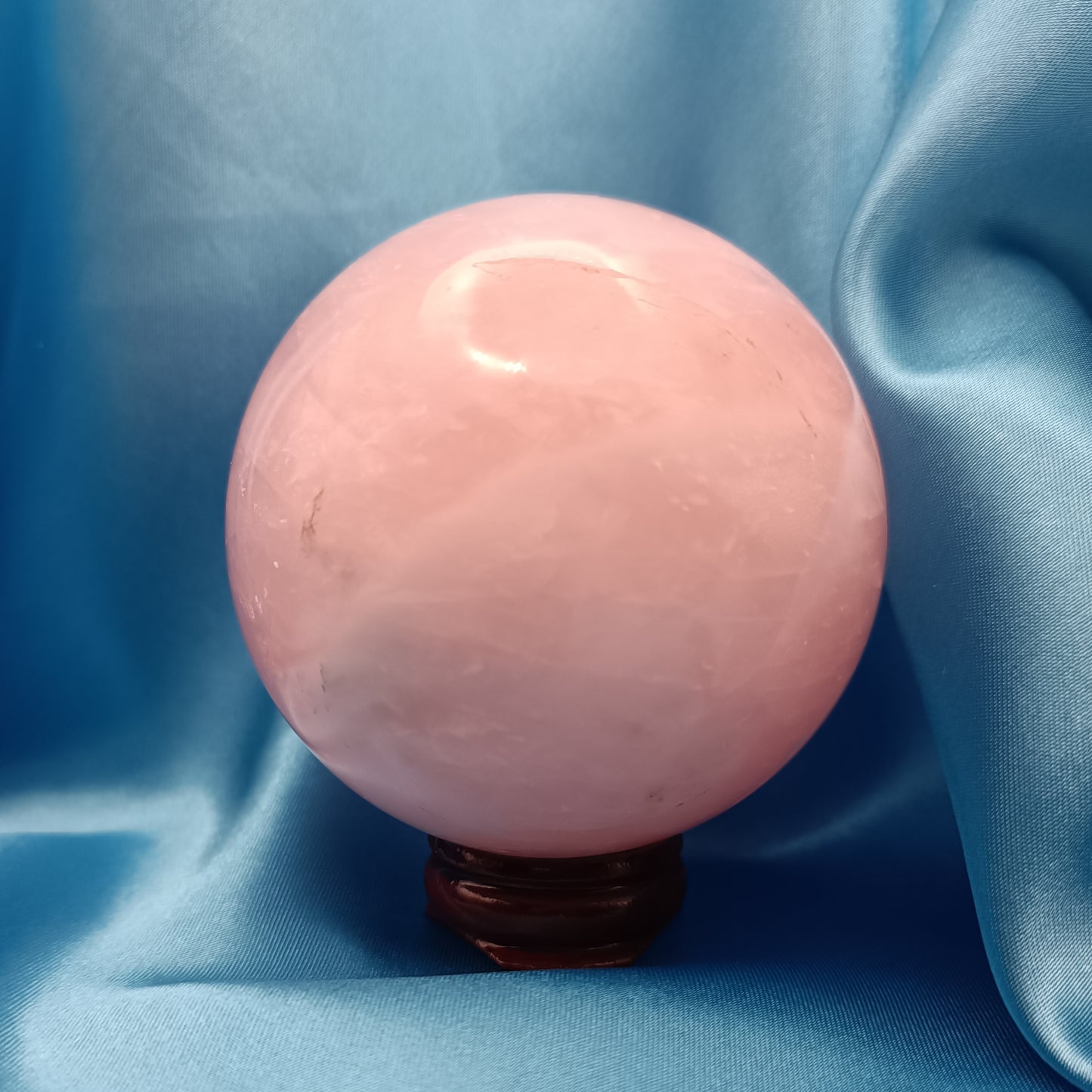 Sphère en quartz rose - 60-70 mm