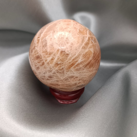 Sphère en pierre de lune beige orangée - 50-60 mm