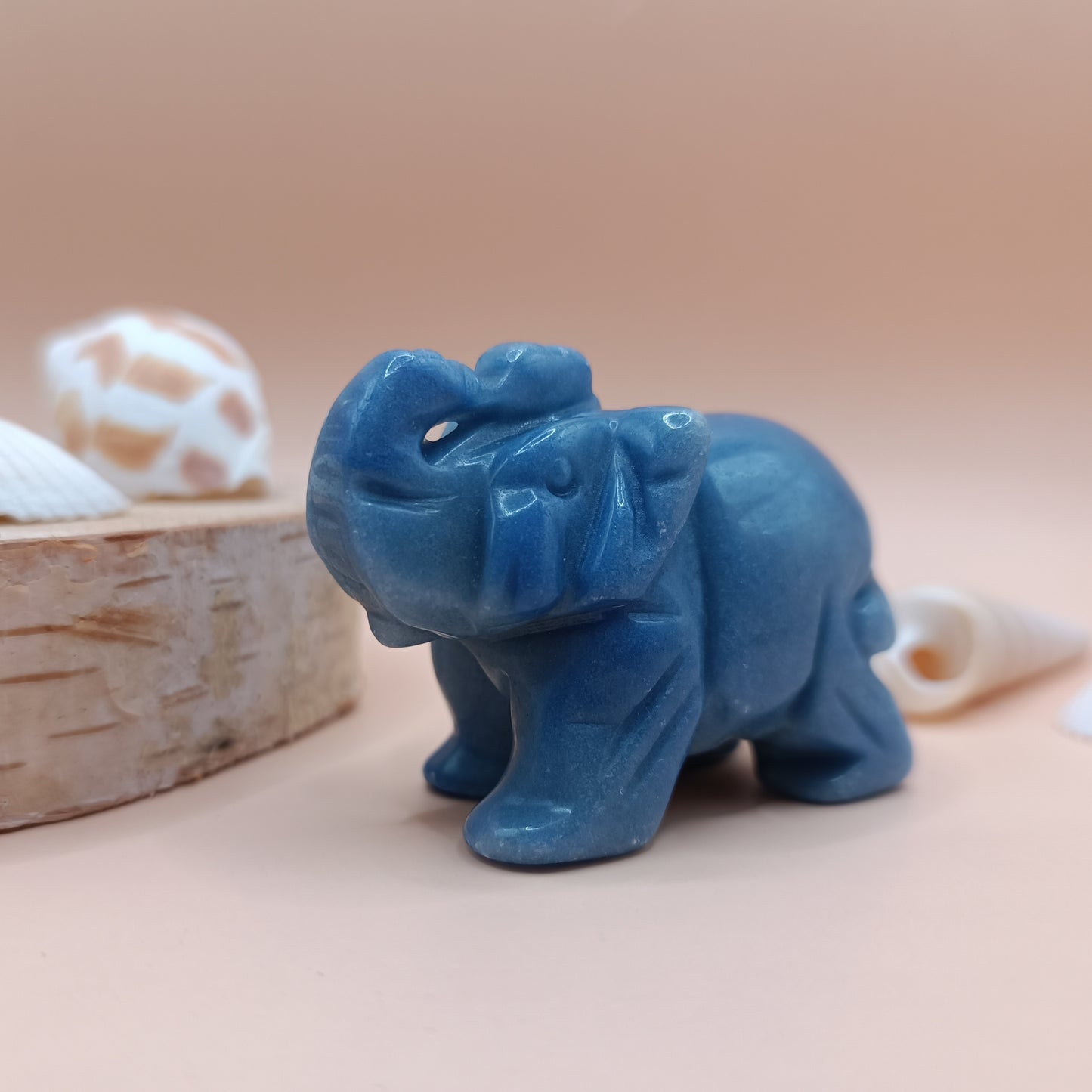 Éléphant en aventurine bleue - 50 mm