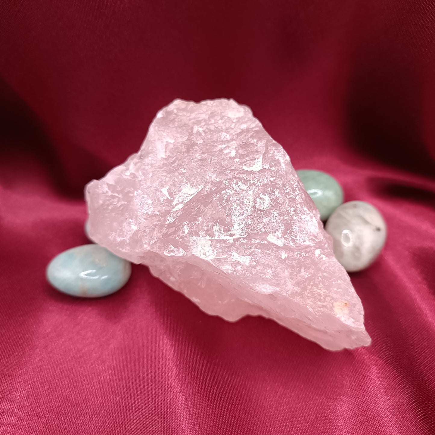 Pierre de quartz rose - 330 gr