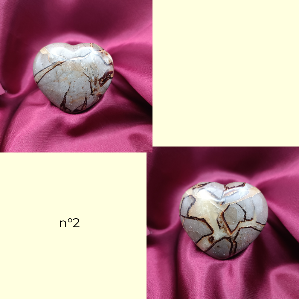 Galet cœur en septaria de Madagascar - 60-70 mm