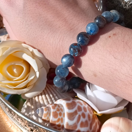 Bracelet boules - Cyanite bleu naturelle foncée - 10mm